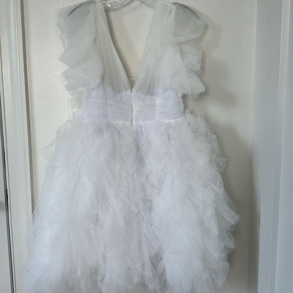 NWT Mac Duggal Tulle Flutter Ruffled V-Neck Tiered Mini Dress Size 4 - Picture 8 of 12